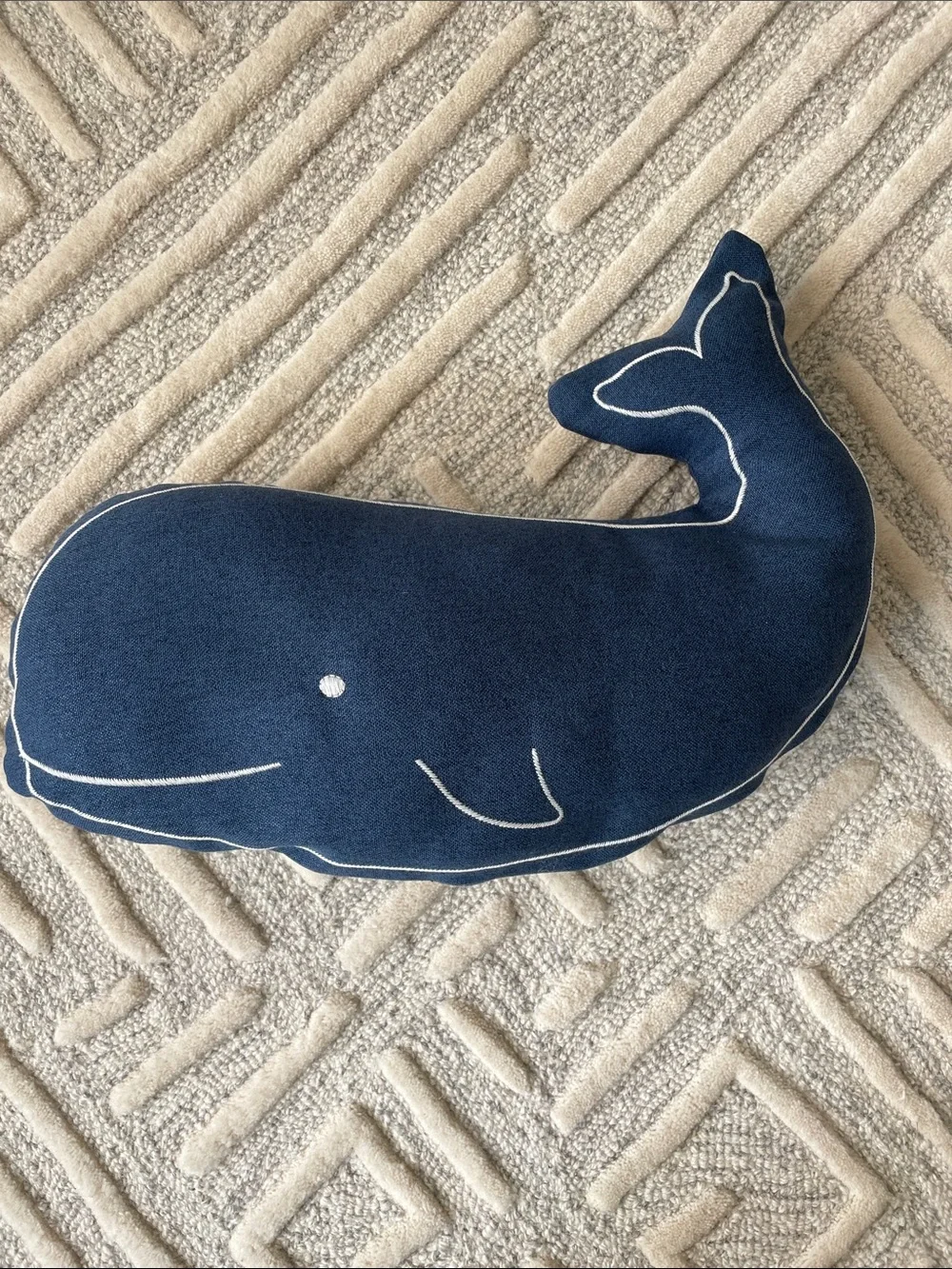 NWOT WHALE 🐳 accent pillow